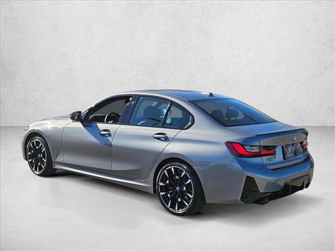 New 2026 BMW 330i Sedan w/ M Sport Package image 9