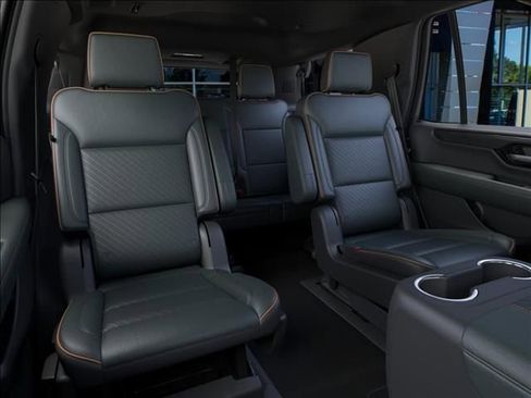New 2026 GMC Yukon AT4 w/ AT4 Premium Plus Package AWD/4WD image 17