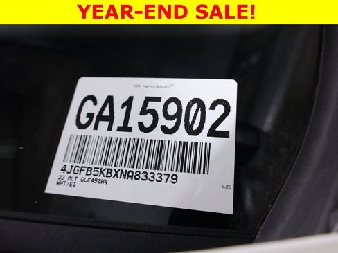 Certified 2022 Mercedes-Benz GLE 450 4MATIC w/ Revised AMG Line Exterior image 55