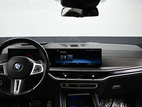 Used 2023 BMW X7 M60i w/ Executive Package image 15