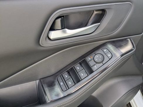 New 2026 Nissan Rogue SV w/ Cold Weather Package FWD image 12