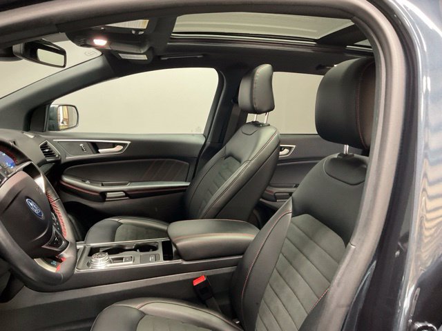 Used 2024 Ford Edge ST-Line AWD/4WD image 17