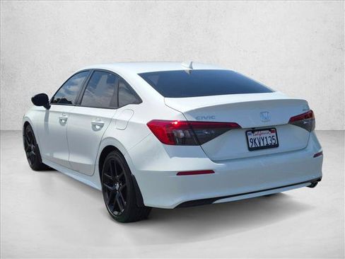 Used 2024 Honda Civic Sport image 8