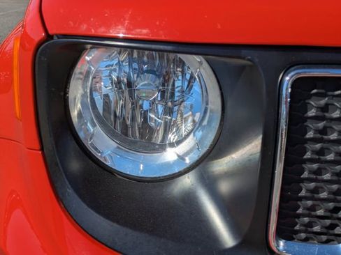 Used 2020 Jeep Renegade Sport FWD image 10