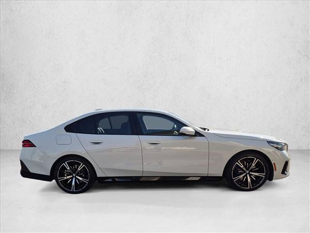 Certified 2024 BMW 530i w/ M Sport Package RWD image 4