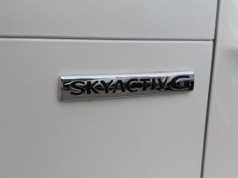 Certified 2024 MAZDA CX-50 AWD 2.5 S w/ Premium Package image 14