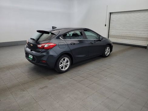 Used 2017 Chevrolet Cruze LT w/ Convenience Package FWD image 10