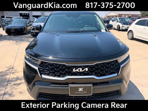 Certified 2023 Kia Sorento LX FWD image 7