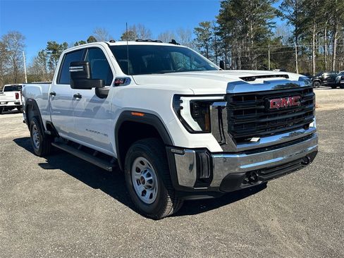 New 2026 GMC Sierra 2500 Pro image 4