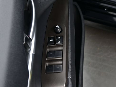 Used 2024 Toyota Camry SE FWD image 10
