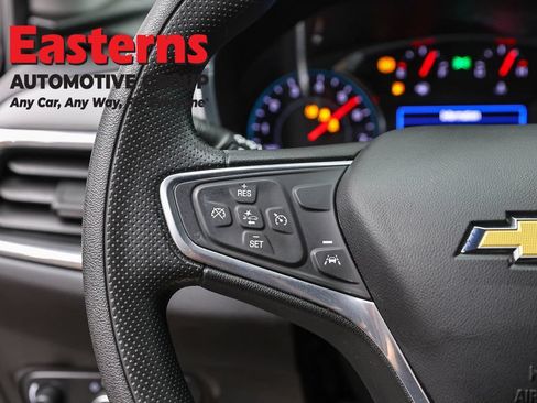 Used 2022 Chevrolet Equinox LS w/ LS Convenience Package FWD image 15