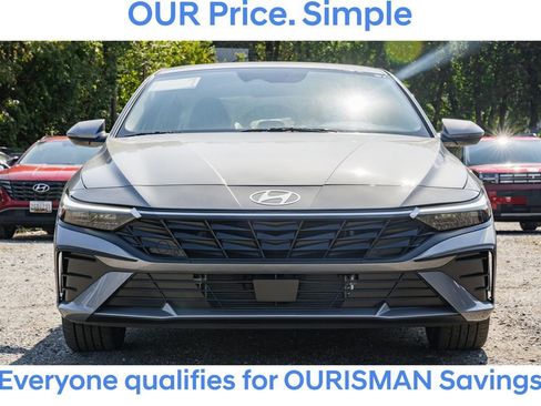 New 2025 Hyundai Elantra Limited image 2