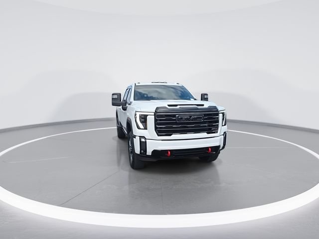 Used 2024 GMC Sierra 2500 AT4 w/ AT4 Premium Plus Package AWD/4WD image 3