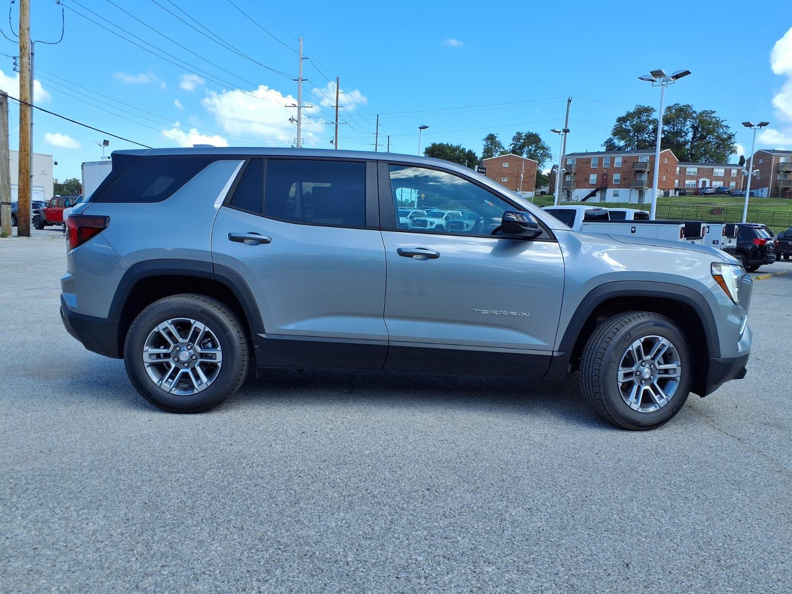 New 2027 GMC Terrain Elevation FWD image 18