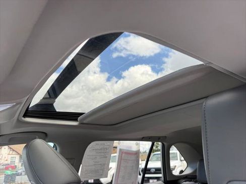 Certified 2019 Toyota RAV4 XLE Premium w/ Carpet Mat Package FWD image 23