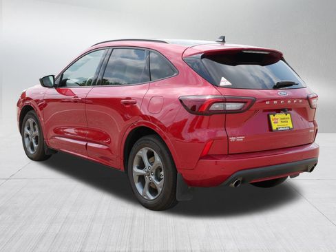 Used 2023 Ford Escape ST-Line w/ Tech Pack #1 AWD/4WD image 5