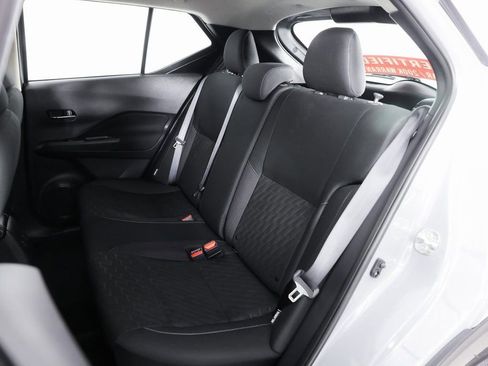 Used 2024 Nissan Kicks SV image 16