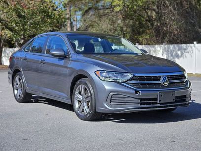 Used 2024 Volkswagen Jetta SE