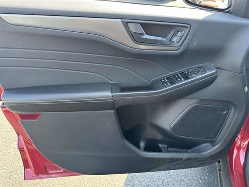 Used 2023 Ford Escape Active w/ Tech Pack #1 image 9