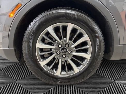 Used 2022 Lincoln Nautilus Reserve image 30