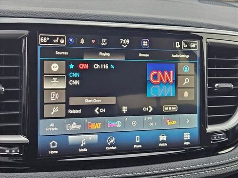 New 2027 Chrysler Pacifica Select FWD image 12