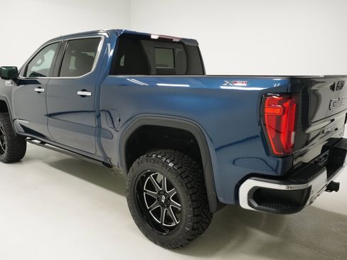 Used 2021 GMC Sierra 1500 SLT image 5