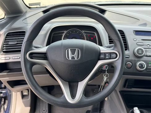 Used 2010 Honda Civic LX image 17
