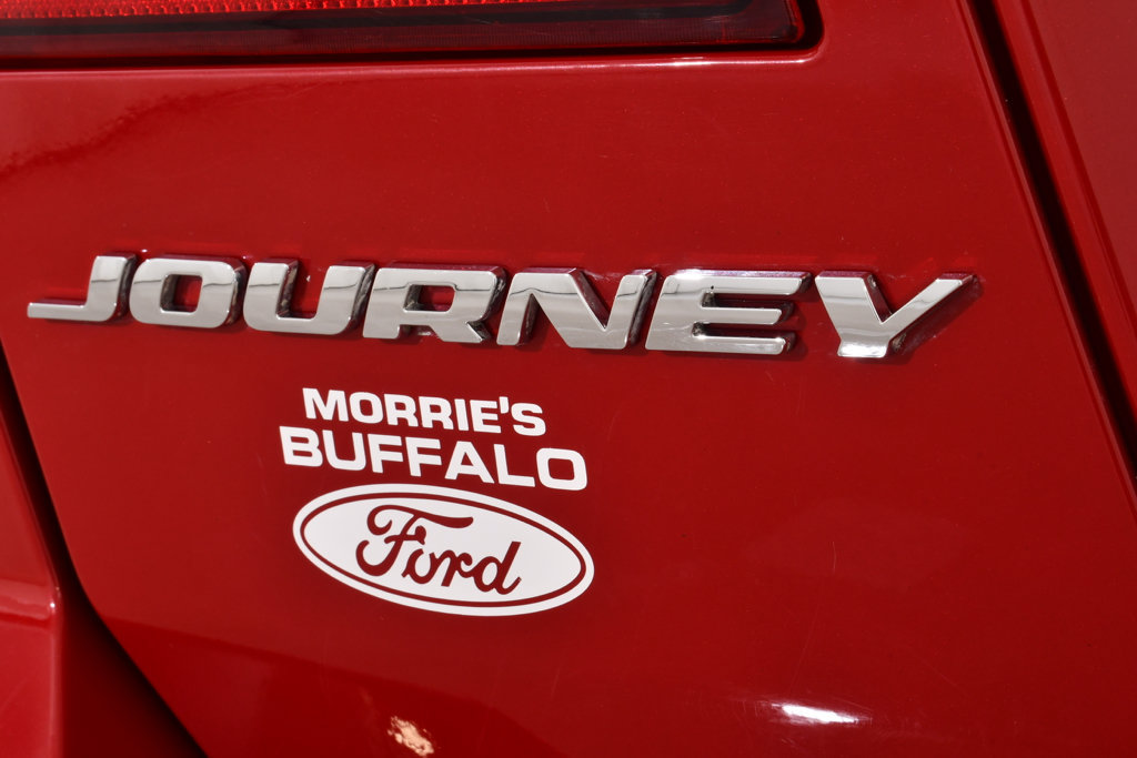 Used 2018 Dodge Journey SE FWD image 21