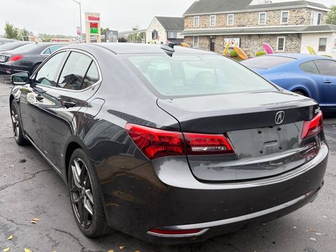 Used 2015 Acura TLX w/ Technology Package FWD image 5