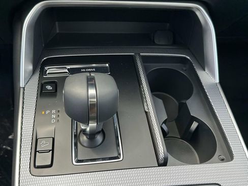 New 2025 MAZDA CX-70 Plug-In Hybrid w/ Premium Pkg image 6