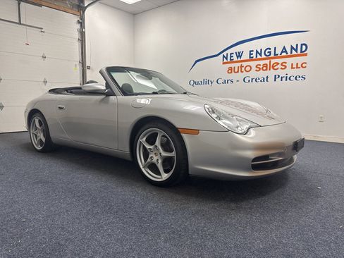 Used 2003 Porsche 911 Carrera 4 AWD/4WD image 3