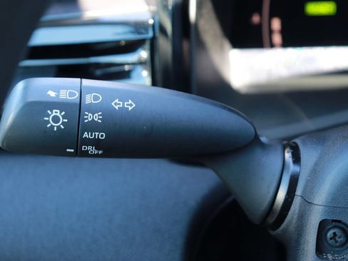 Used 2025 Toyota Camry LE w/ Convenience Package FWD image 23