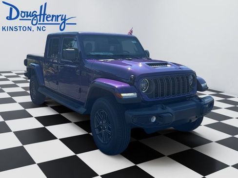 New 2026 Jeep Gladiator Sport AWD/4WD image 7