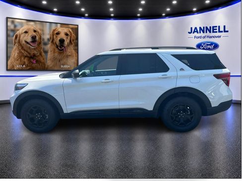 Used 2022 Ford Explorer Timberline AWD/4WD image 9