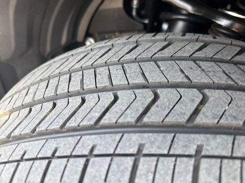 Used 2026 Lexus GX 550 w/ Accessory Package (2T) image 21