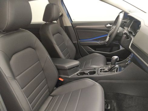 Used 2021 Volkswagen Jetta SEL image 21