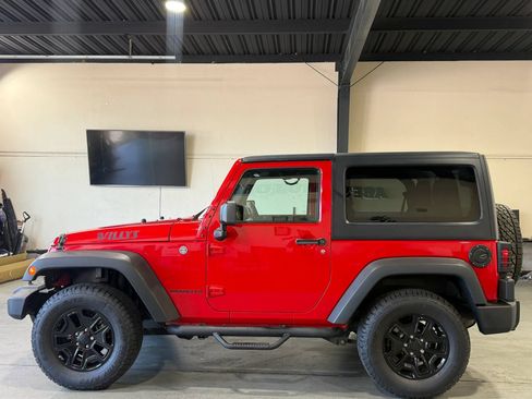 Used 2016 Jeep Wrangler Sport AWD/4WD image 5