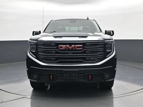 Certified 2023 GMC Sierra 1500 AT4 w/ AT4 Preferred Package AWD/4WD image 2