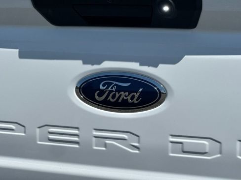 Certified 2024 Ford F350 XLT w/ 360-Degree Camera Package AWD/4WD image 22