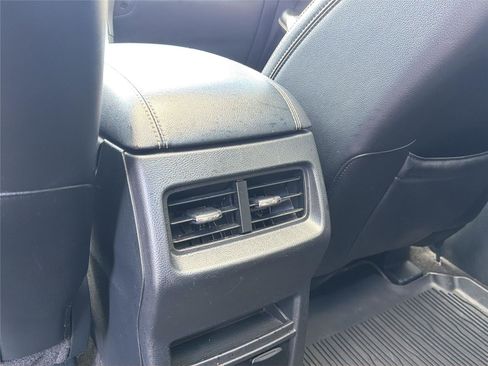 Used 2020 Ford Edge ST w/ Cold Weather Package AWD/4WD image 26