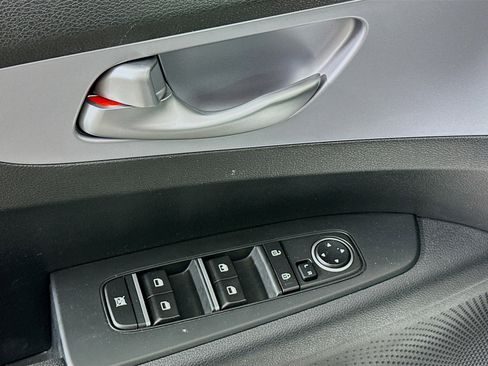 Used 2024 Kia Forte LXS image 15