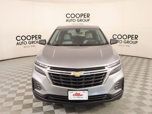 Used 2024 Chevrolet Equinox LS w/ LS Convenience Package image 8