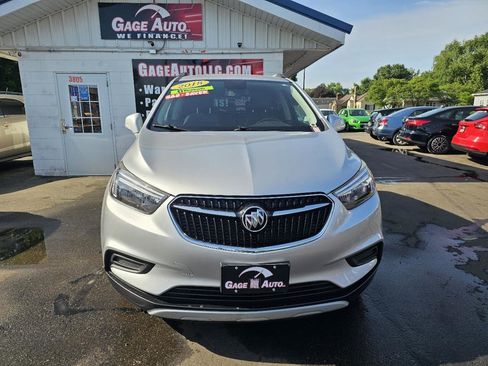 Used 2018 Buick Encore Preferred FWD image 3
