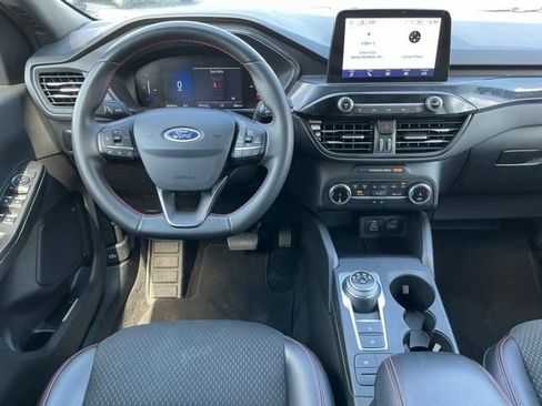 Used 2025 Ford Escape ST-Line FWD image 11