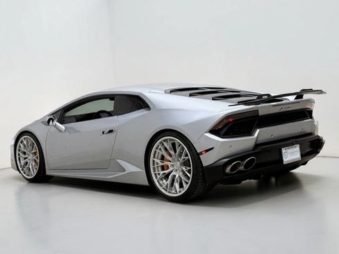 Used 2017 Lamborghini Huracan LP 580-2 RWD image 20
