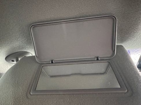 Used 2003 Pontiac Grand Am SE image 19