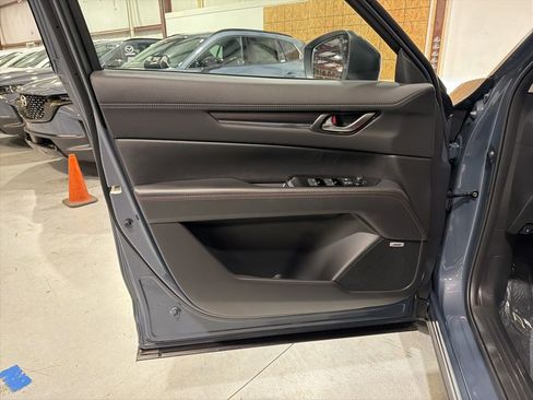New 2025 MAZDA CX-5 Carbon Edition image 25
