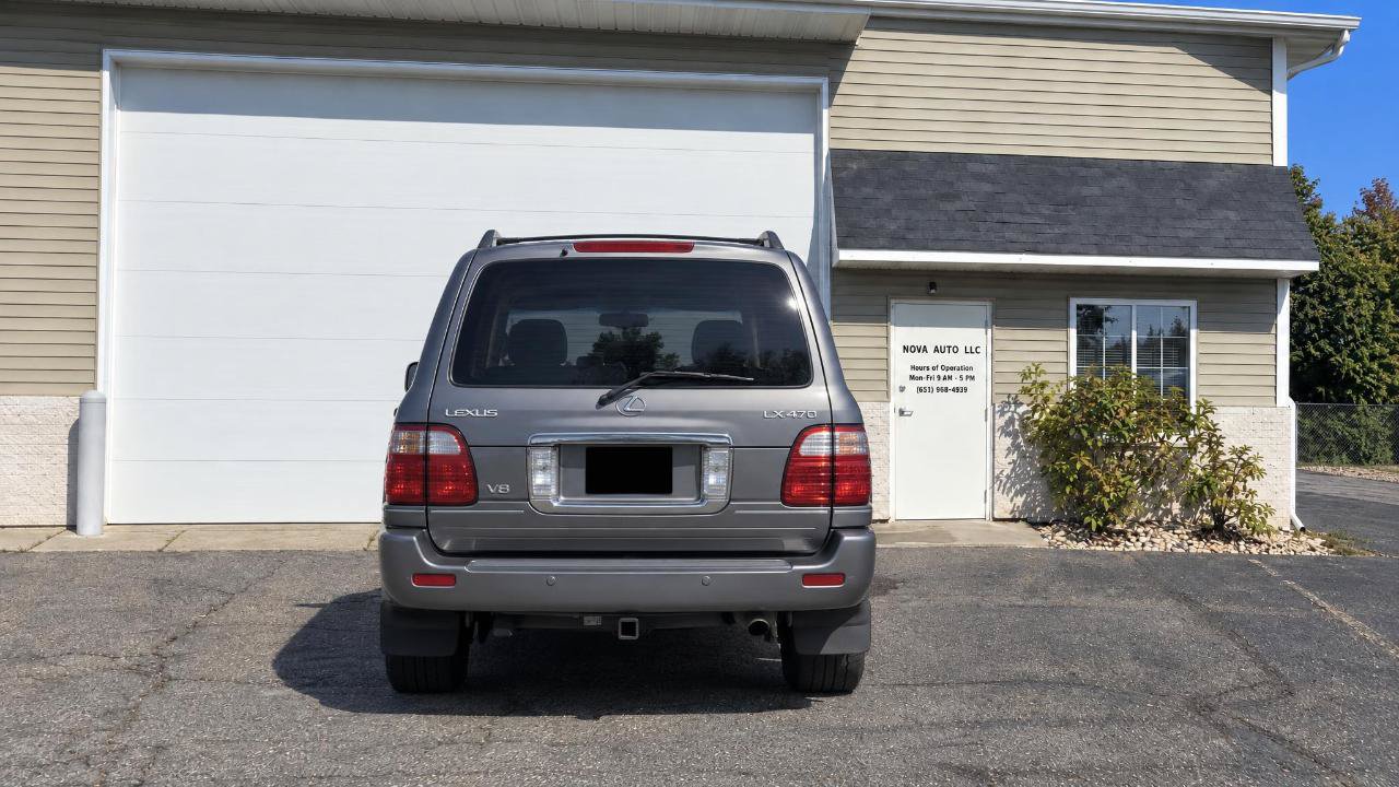 Used 2002 Lexus LX 470 4WD image 3