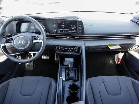 New 2026 Hyundai Elantra Sport image 12