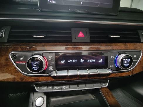 Used 2019 Audi A5 2.0T Premium image 38